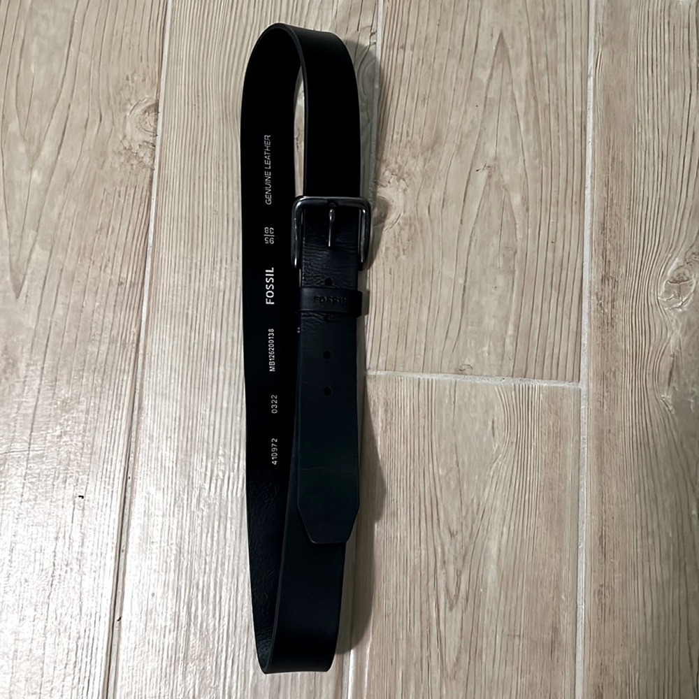 Fossil Men’s Genuine Leather Belt